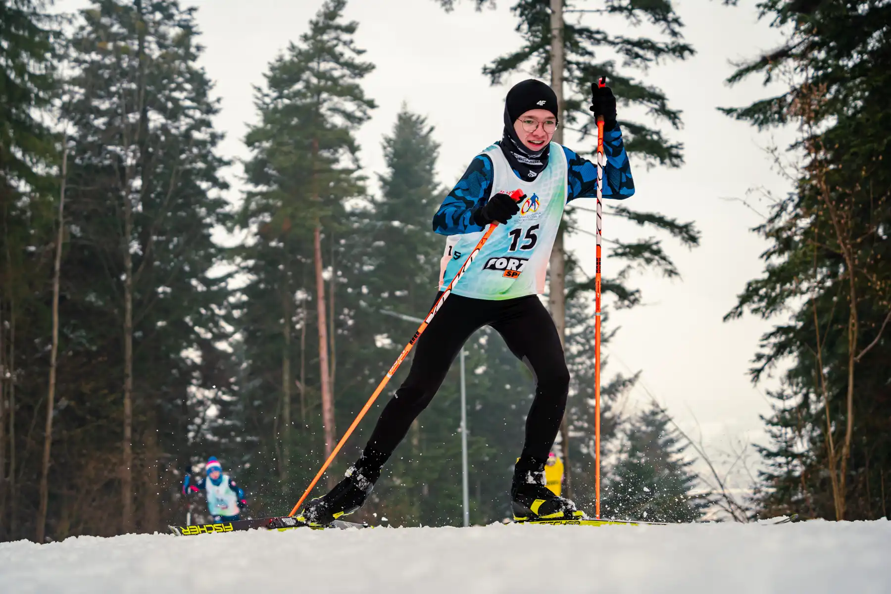 Zimowe emocje na trasach Ptaszkowej. 4. edycja Ligi Małopolskiej w Biegach Narciarskich