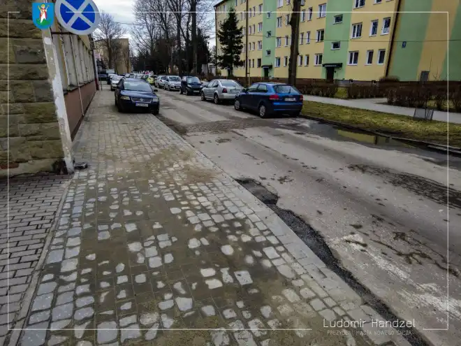 Nowy Sącz: Zakończył się remont chodnika przy ul. Konopnickiej na Osiedlu Millenium