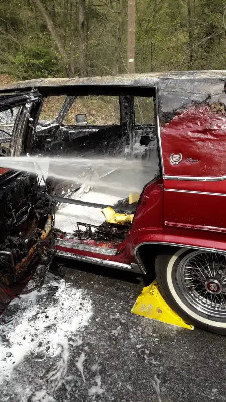 W Łyczance spłonęła osobówka