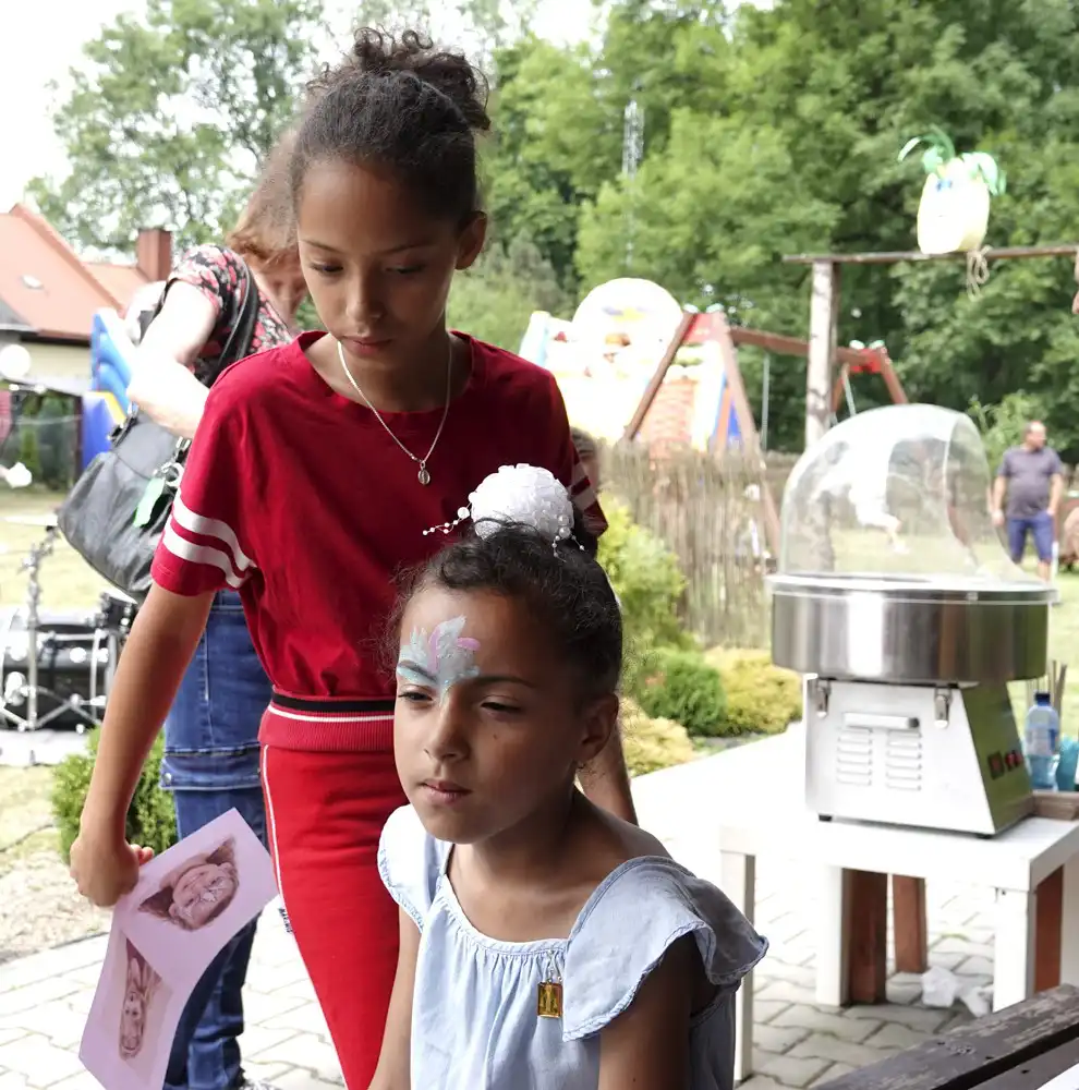 Piknik z okazji Dnia rodzicielstwa zastępczego w Nawojowej