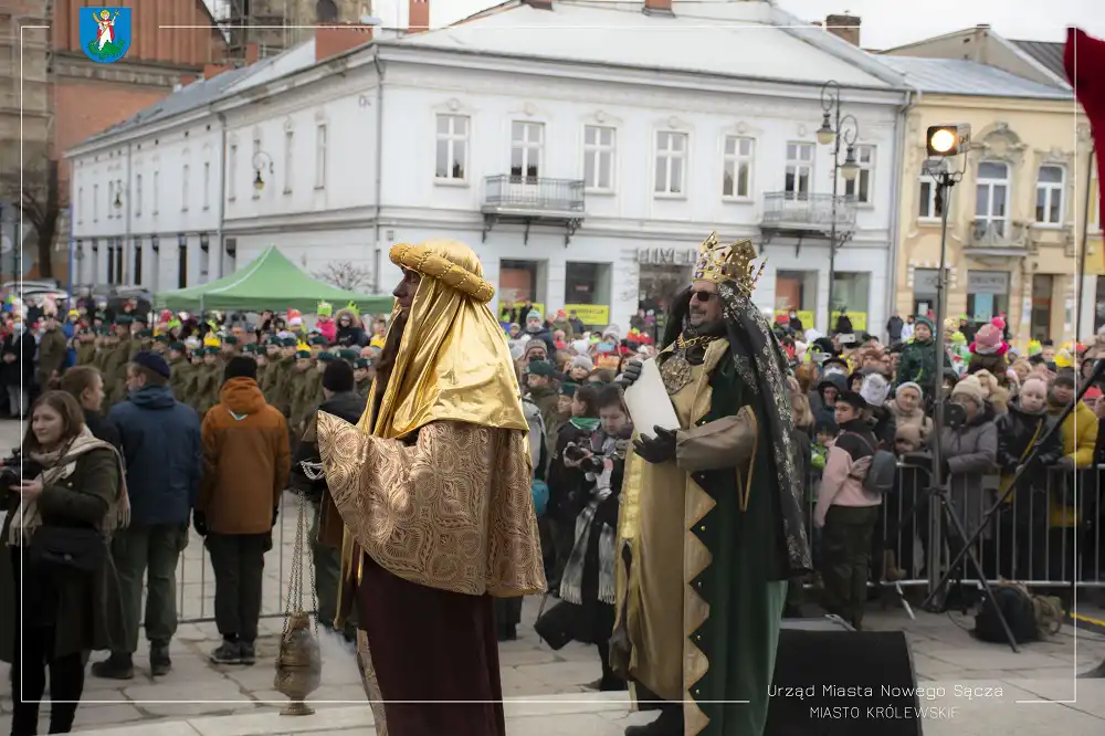 Orszak Trzech Króli już po raz dziesiąty przeszedł ulicami Nowego Sącza