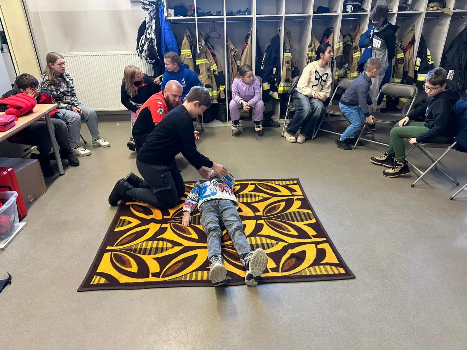 Spotkanie z ratownikiem medycznym. MDP Korzenna Centrum w akcji