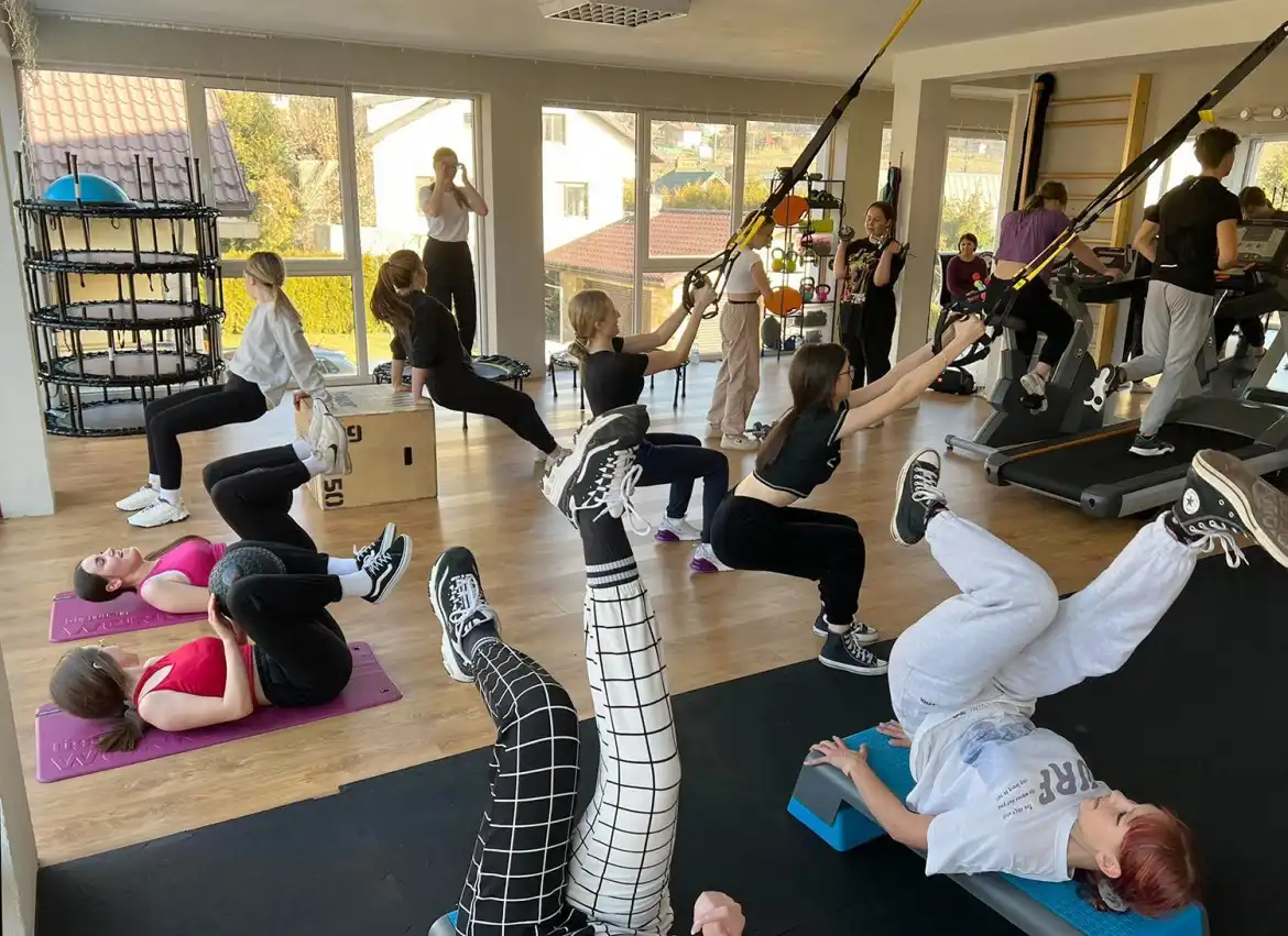 Uczniowie ZSP w Krynicy-Zdroju uczestniczyli w zajęciach fitness