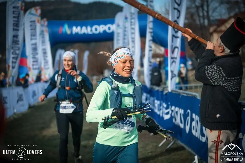 Ponad 400 biegaczy zmierzyło się z górskimi trasami Etapowej Triady w Krościenku nad Dunajcem