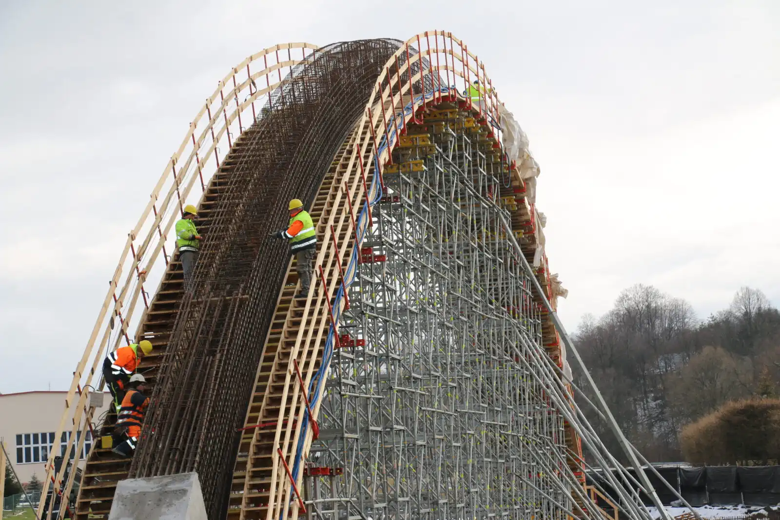 Sowliny: Trwa budowa mostu na ul. Lipowej