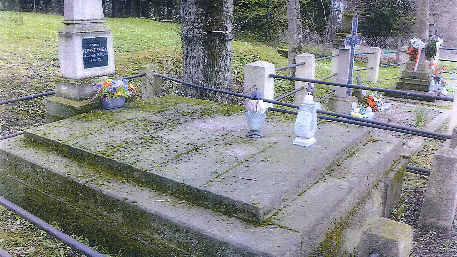 Gmina Chełmiec odnowi grób wojenny inż. Alberta Faucka na Cmentarzu Wojennym w Marcinkowicach