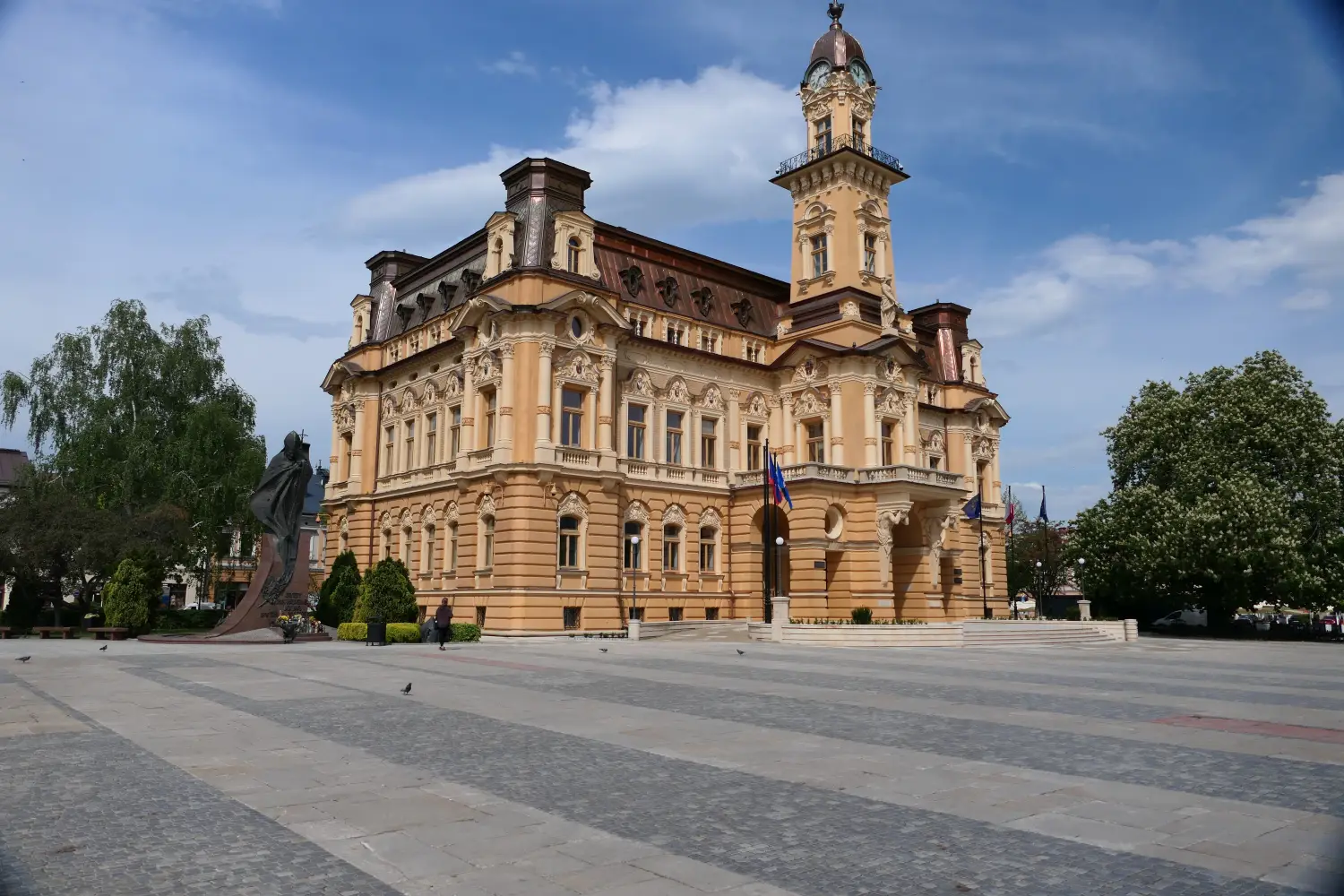 Niepokojące dane z Nowego Sącza. Coraz więcej rodzin trafia po pomoc z powodu ubóstwa