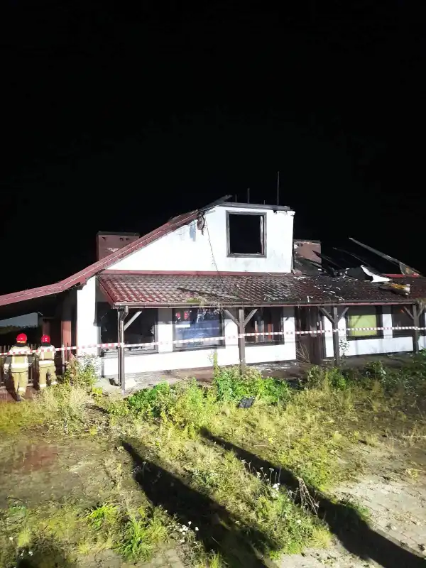 Pożar w Jazowsku. Płonął pustostan