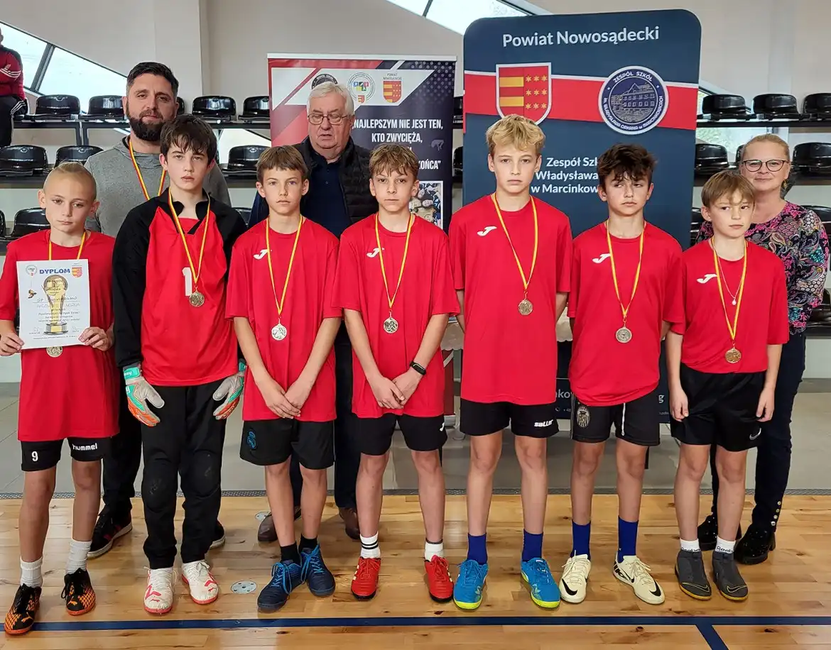 Październik pełen sportowych emocji. MOS Powiatu Nowosądeckiego podsumowuje zawody