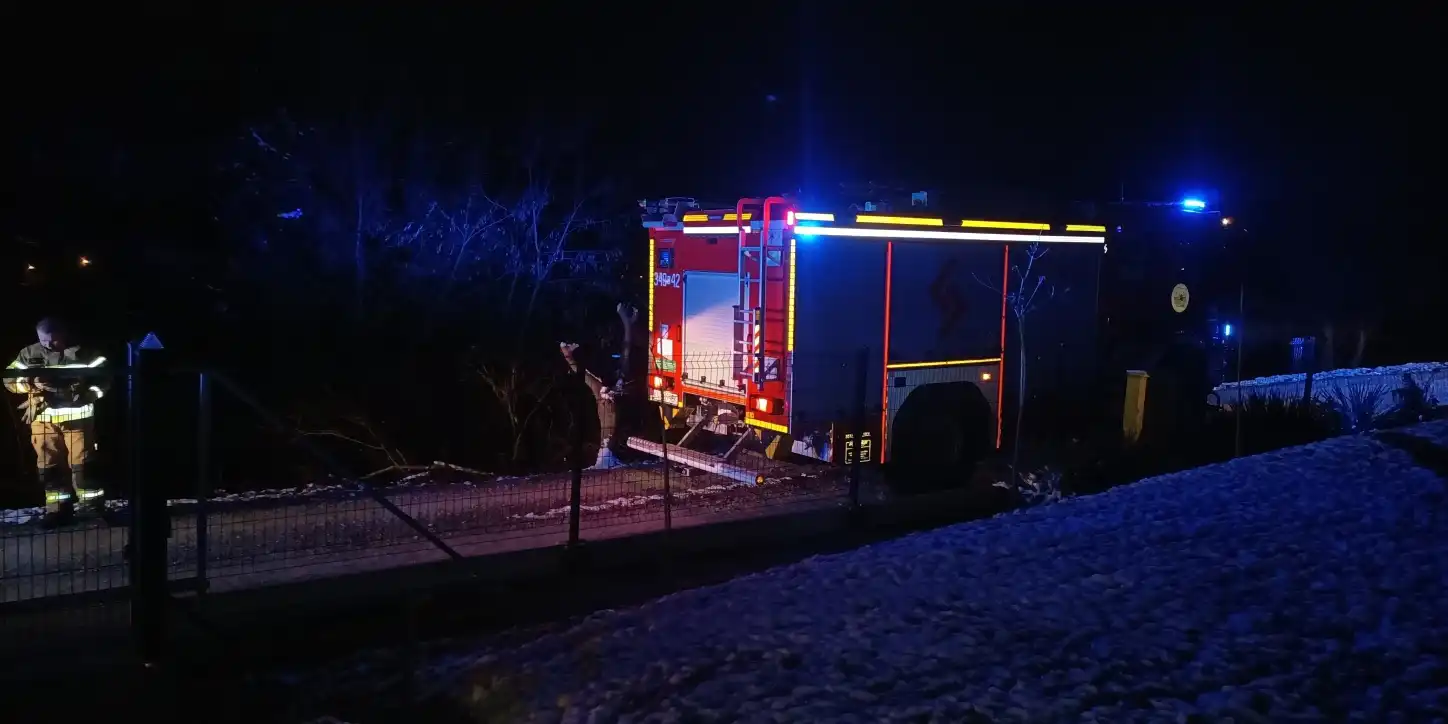 Łącko: Pożar kuchenki gazowej w kuchni. Interweniowali strażacy