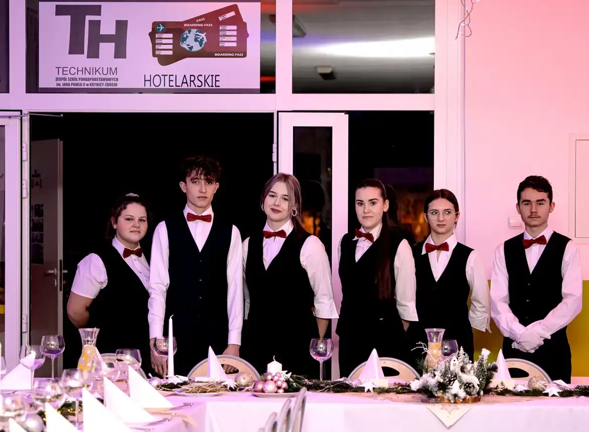 Spotkanie przy wigilijnym stole w ZSP w Krynicy-Zdroju