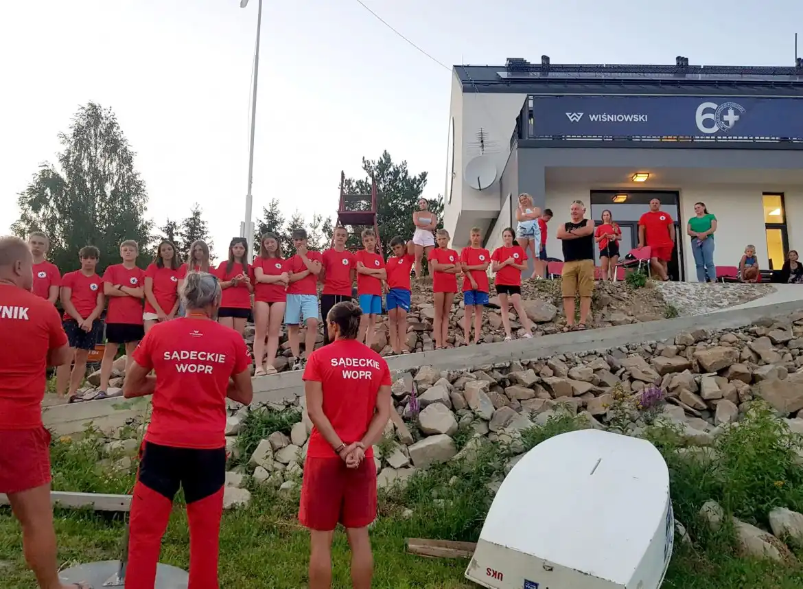 Sądeckie WOPR ma 18 młodych ratowników wodnych