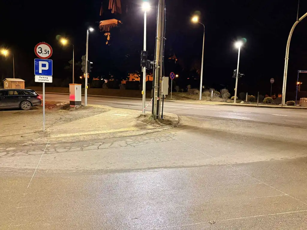 Bezpieczny wjazd na Nawojowską. Sygnalizacja świetlna już prawie gotowa