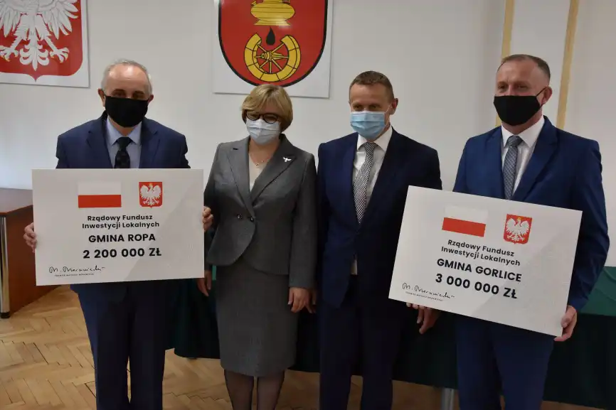 Powiat gorlicki z rządowym wsparciem z Funduszu Inwestycji Lokalnych i Funduszu Rozwoju Dróg
