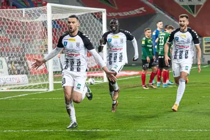 Trzy punkty wracają do Nowego Sącza. Sandecja wygrywa z GKS-em Tychy