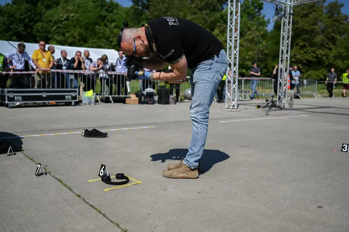 Konferencja w Krakowie z udziałem sądeckich policjantów