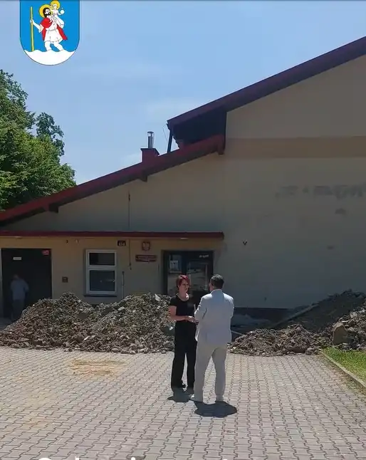 Lepsze warunki dla uczniów z Paszyna. Trwa remont sali gimnastycznej