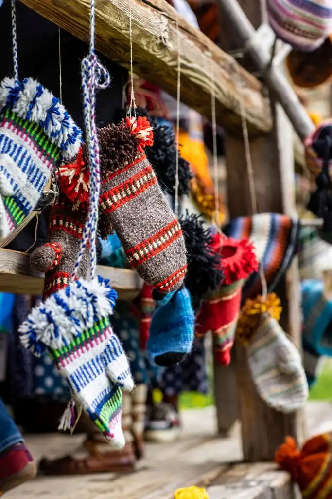 Rękawice furmańskie w sądeckim skansenie