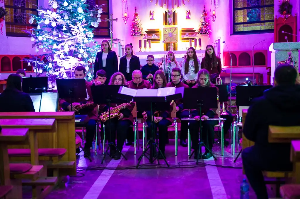 Tradycja i wspólnota. Koncert kolęd i pastorałek w Ropie