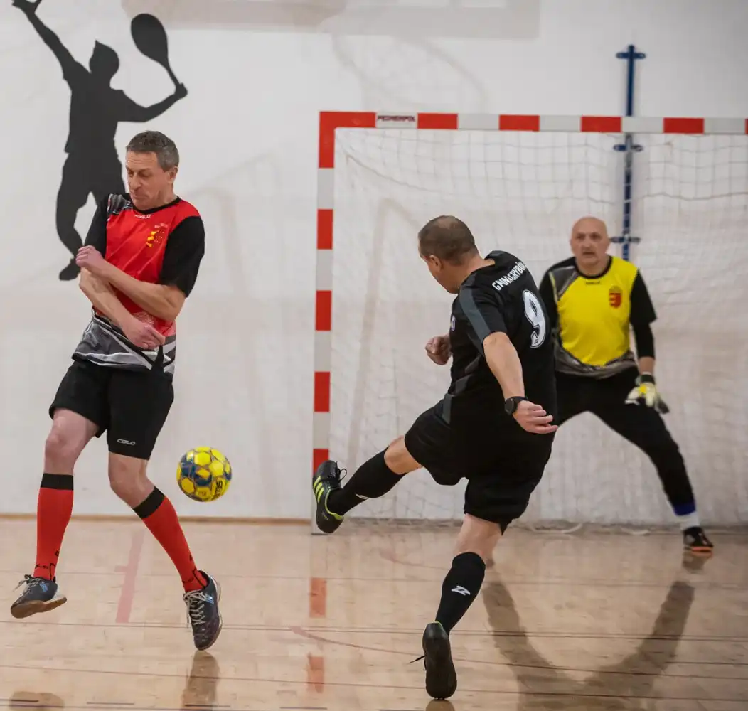 Samorządowcy walczyli w Binczarowej o puchar Starosty Nowosądeckiego