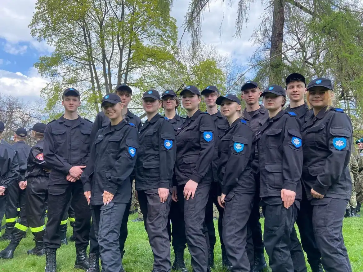 Uczniowie Zespołu Szkół w Marcinkowicach uczestniczyli w uroczystości patriotycznej w Krakowie