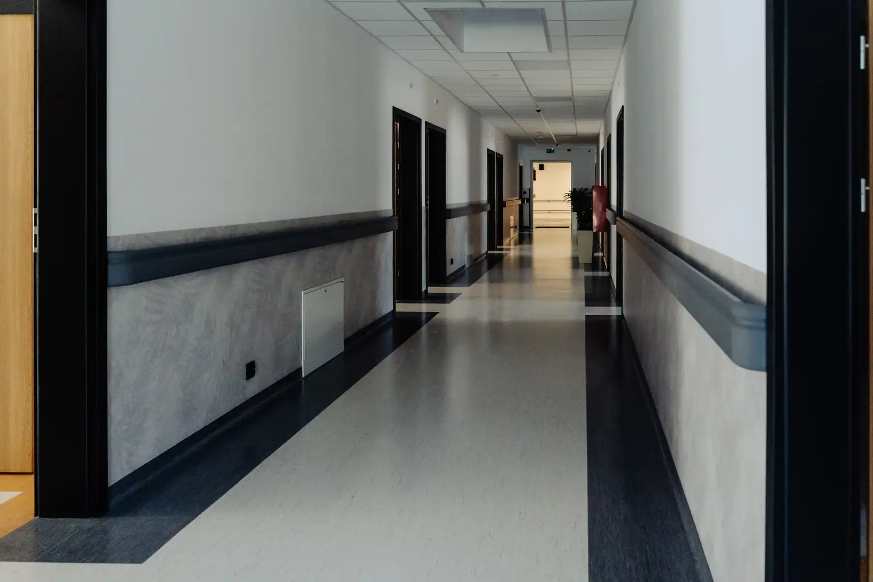 Wielkie serca dla wielkich potrzeb. Największe hospicjum w Małopolsce powstało w Stróżach