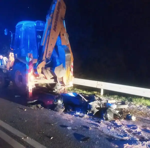 Cieniawa: Śmierć motocyklisty po zderzeniu z koparką