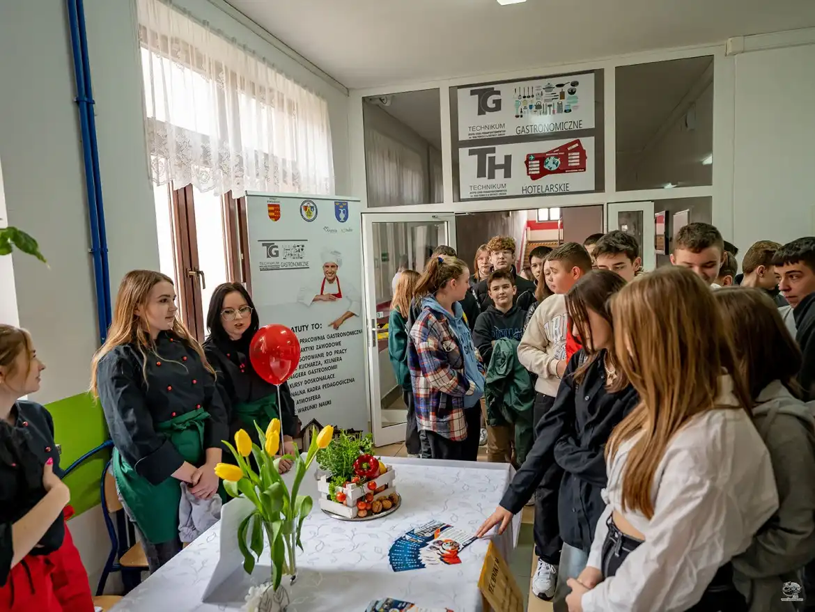 Tłumy ósmoklasistów na Dniach Otwartych w ZSP w Krynicy-Zdroju