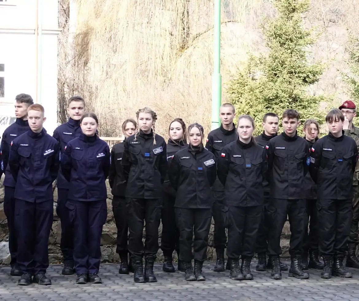 Uczniowie ZS w Marcinkowicach mogą już brać udział w akcjach ratowniczych. Zdali egzamin teoretyczny i praktyczny