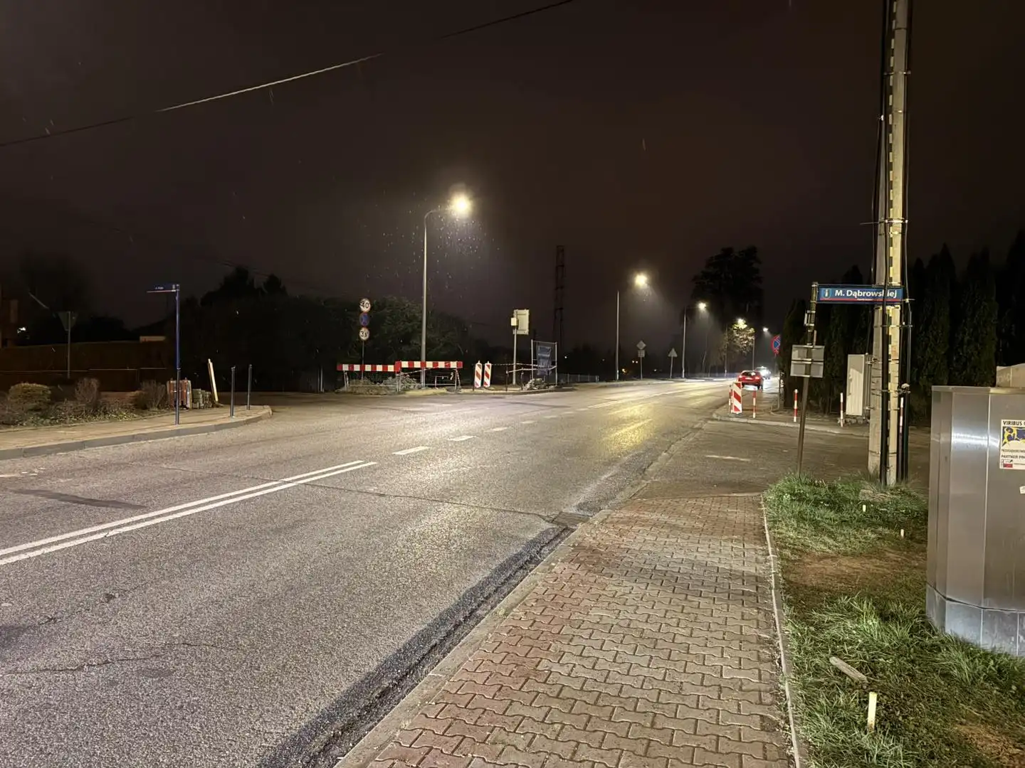 Nowa inwestycja w Zawadzie. Sygnalizacja świetlna i bezpieczne przejścia dla pieszych