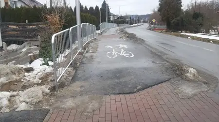 Nowy odcinek ścieżki w Binarowej gotowy. Samorząd planuje już kolejny etap