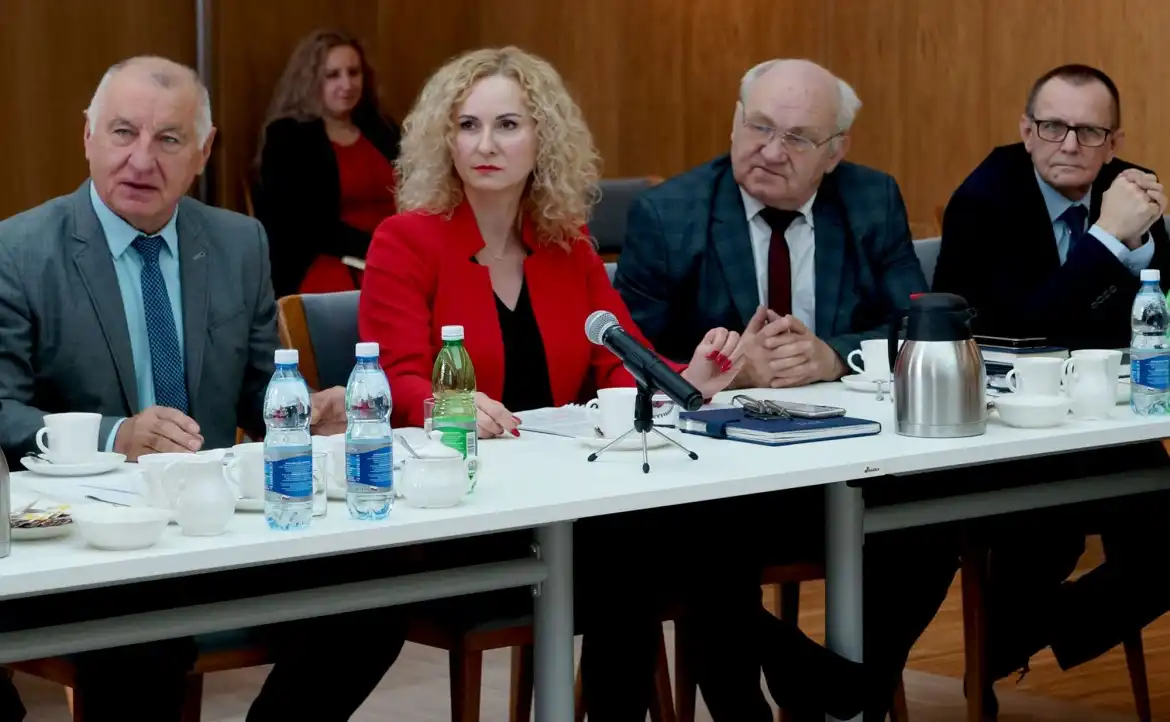 Prawie 900 tys. złotych na bezpieczeństwo w powiecie nowosądeckim