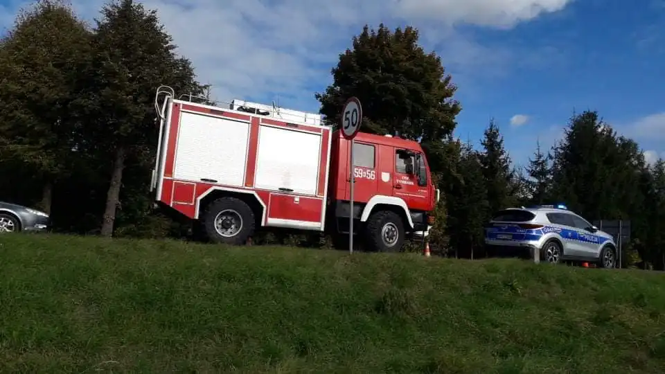 Wypadek w Tymbarku. Poszkodowana kobieta trafiła do szpitala