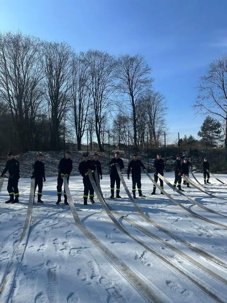 Pierwszy miesiąc nowego półrocza w Zespole Szkół w Marcinkowicach pełen sukcesów i pasji