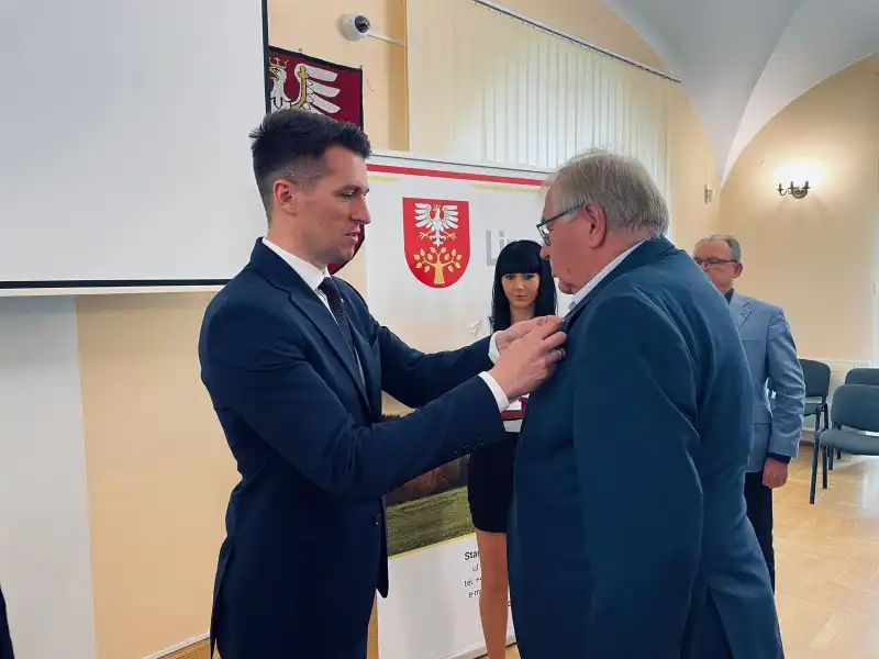 Wicewojewoda Mateusz Małodziński w Limanowej. Uczestniczył w XXXIII sesji Rady Powiatu