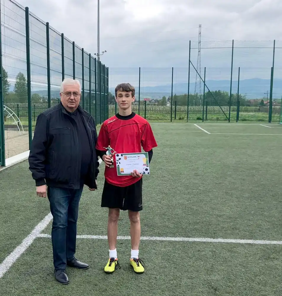 Igrzyska Młodzieży Szkolnej w piłce nożnej. Najlepsi chłopcy z Kamionki