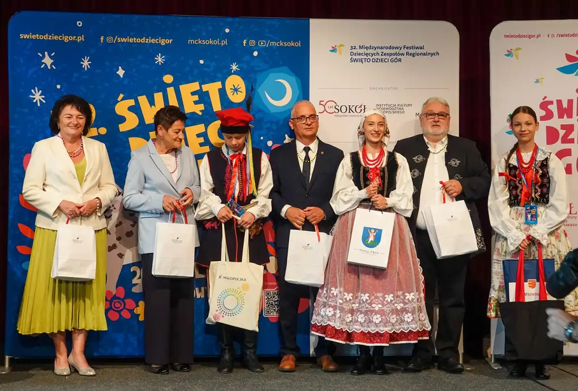 32. „Święto Dzieci Gór” rozpoczęte! Nowy Sącz ponownie stolicą młodzieżowego folkloru