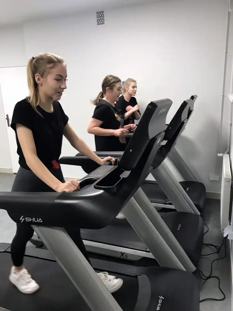 Zespół Szkół w Starym Sączu wzbogacił się o nową siłownię