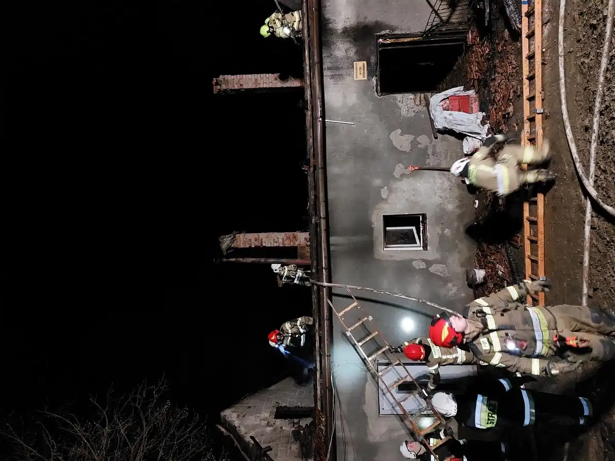 Pożar w Ubiadzie. Płonął budynek gospodarczy