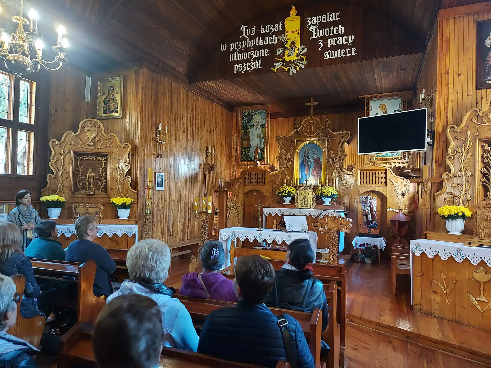 Stowarzyszeni dla Sądeckiej Ziemi z dofinansowaniem do projektu „Czym Małopolska Pszczoła może zachwycić seniora?”