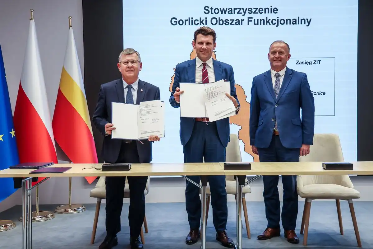Stowarzyszenia: Gorlicki Obszar Funkcjonalny oraz Sądecki Obszar Funkcjonalny z dofinansowaniem na przygotowanie strategii dla Zintegrowanych Inwestycji Terytorialnych 2021-2027