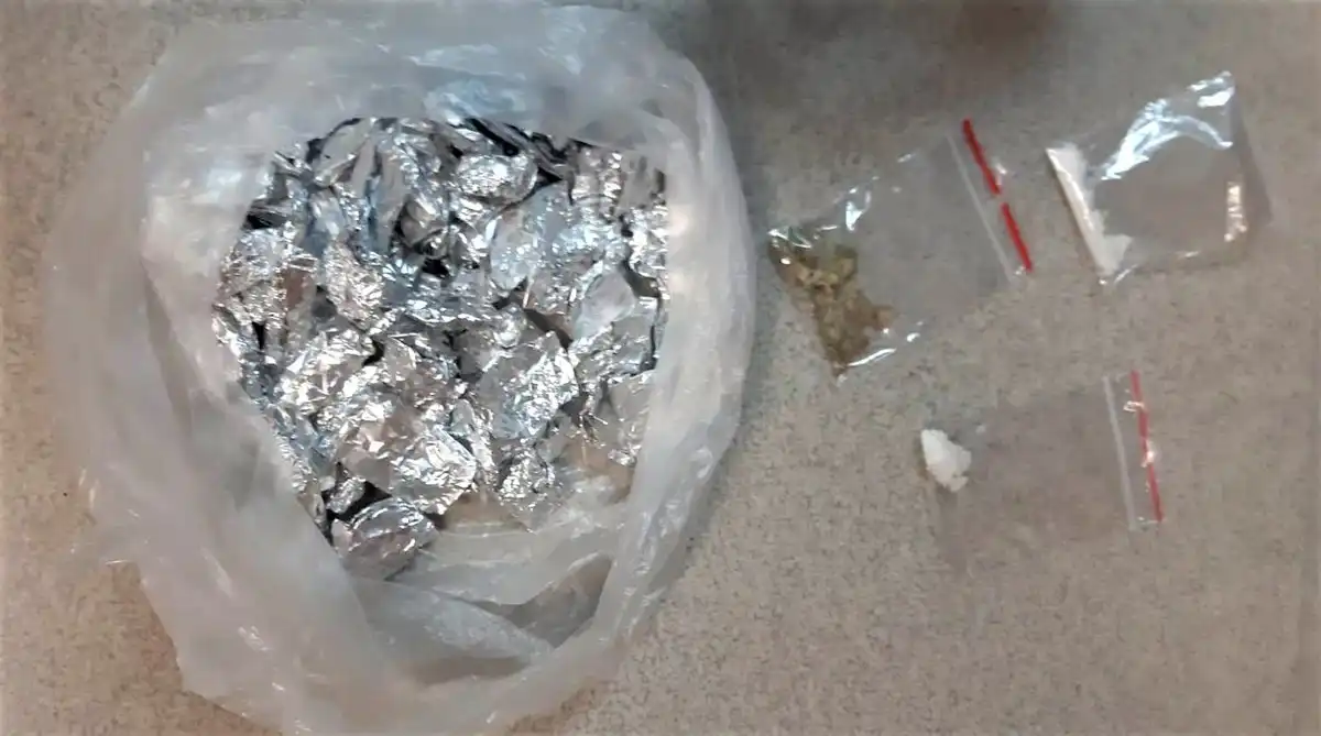 Znaczne ilości narkotyków w mieszkaniu 22-letniego Sądeczanina