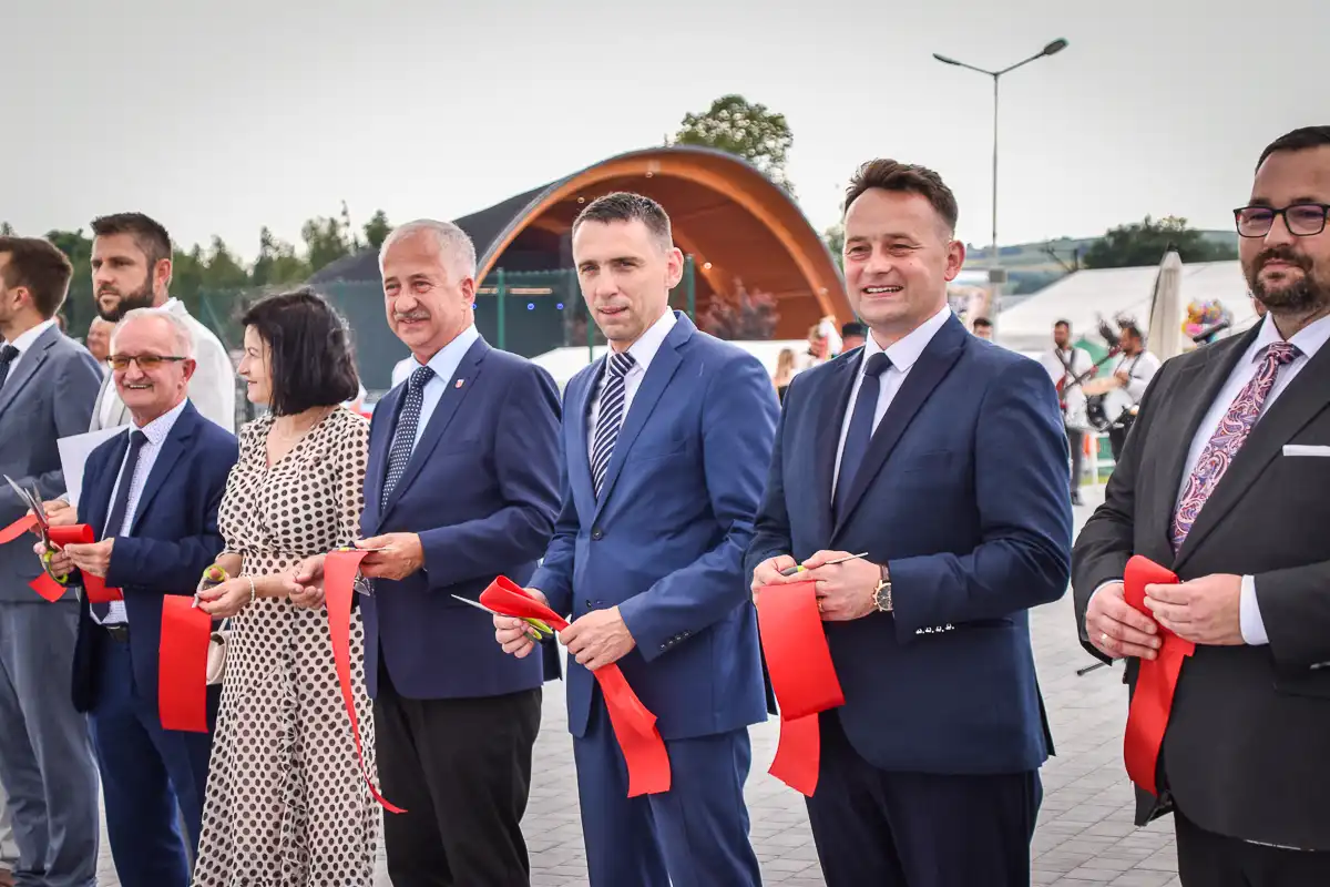 Bobowa z nową atrakcją na lato. Otwarto kąpielisko miejskie