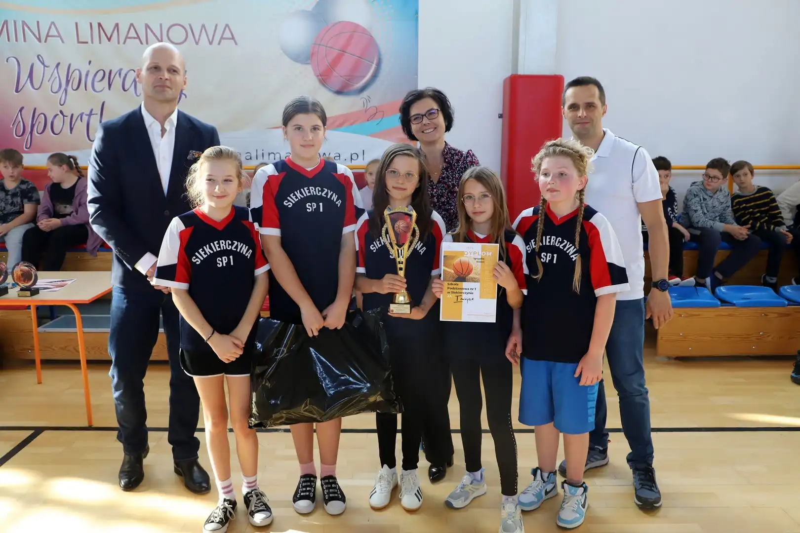 Koszykarskie zmagania w Pasierbcu. Mistrzostwa Gminy Limanowa pełne emocji