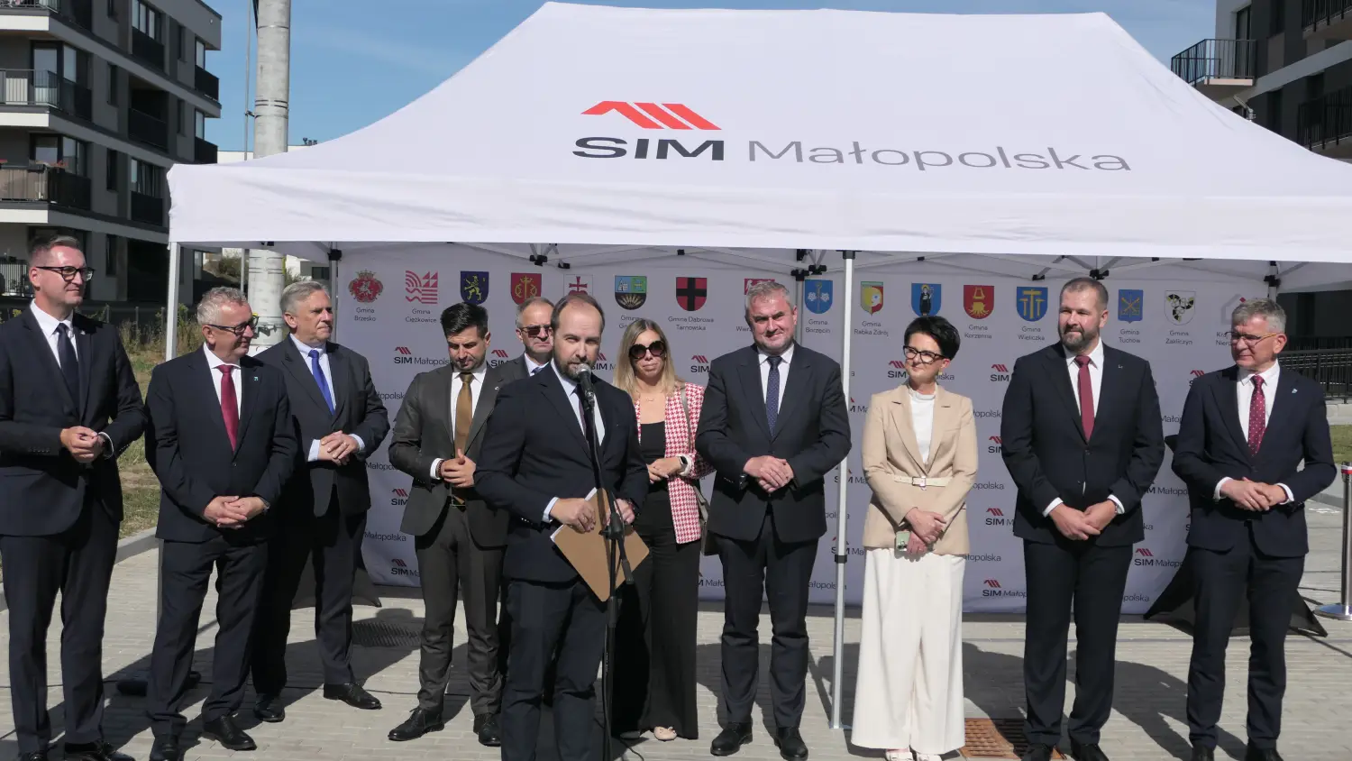 104 nowe mieszkania w Starym Sączu. Lokatorzy odebrali klucze
