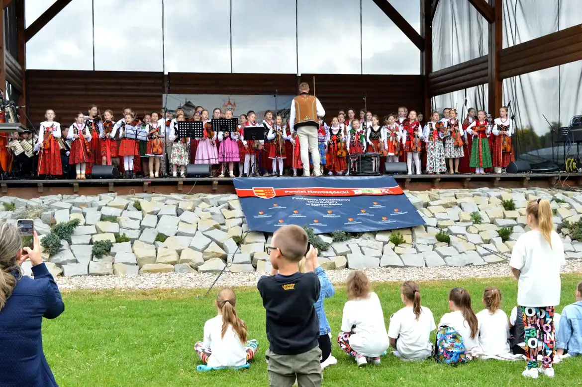 Stary Sącz: XXXVIII Wojewódzki Festiwal Zespołów Artystycznych