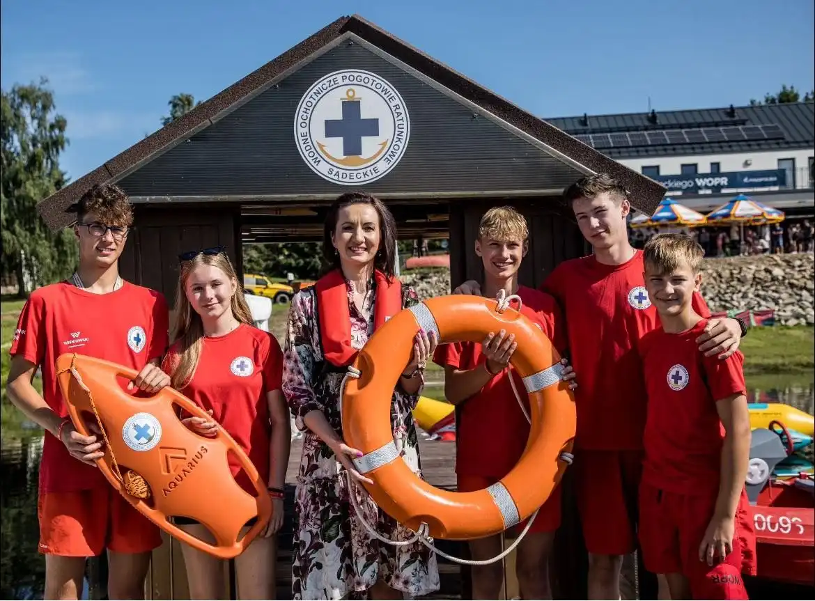 "Kręci mnie bezpieczeństwo na wodzie" nad Jeziorem Rożnowskim