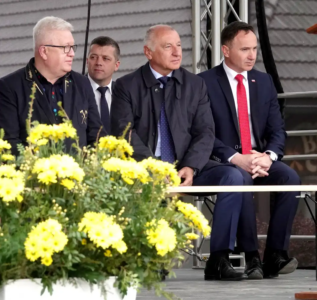 Strażacy ochotnicy z gminy Grybów z dofinansowaniem na zakup sprzętu