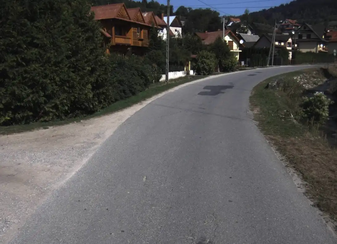 Nowy chodnik w Łomnicy-Zdroju. Wybrano projektanta