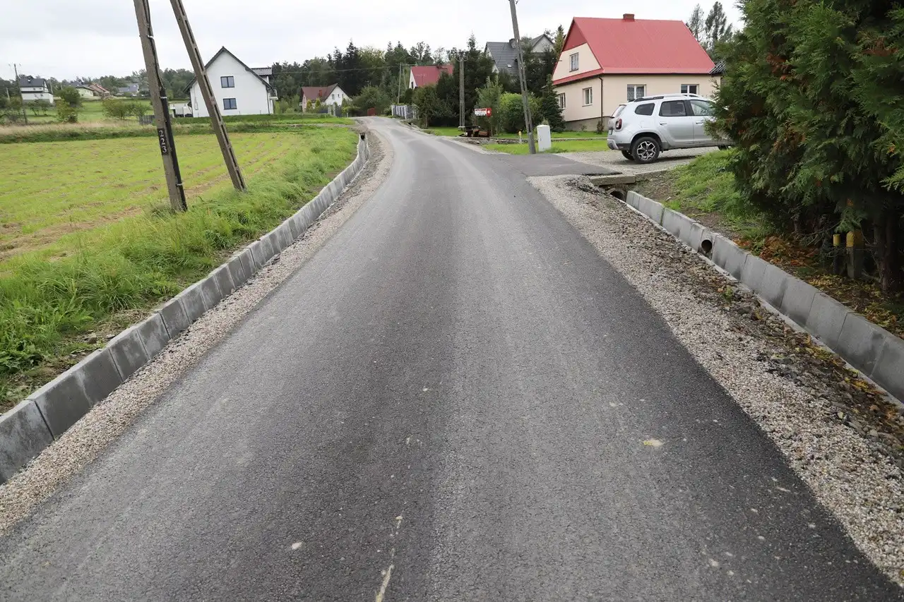 Kolejne drogi w Gminie Limanowa po remoncie